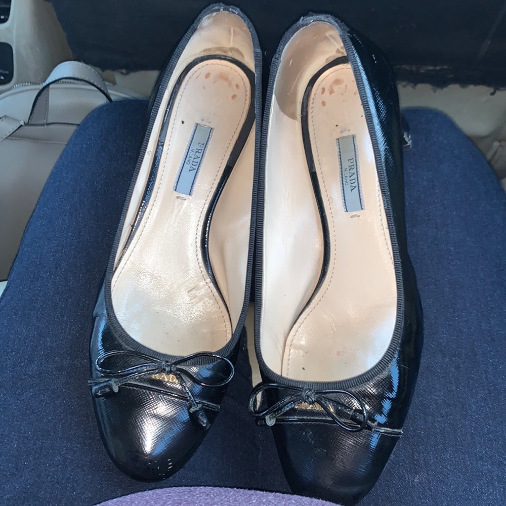 Prada Milano size 39 Patent Leather 100%